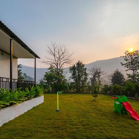 Saffronstays Turquoise Maison, คาร์จัต ภายนอก รูปภาพ