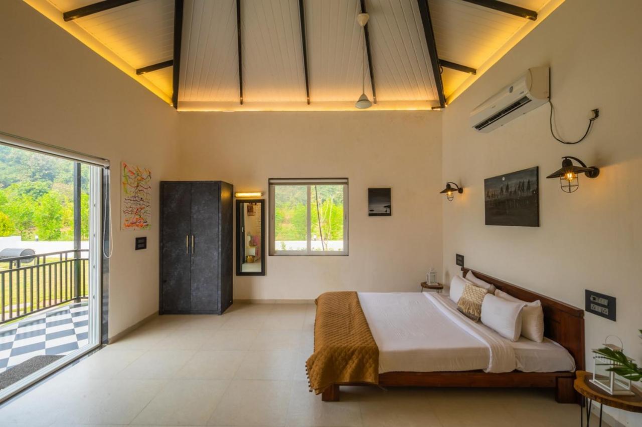 Saffronstays Turquoise Maison, คาร์จัต ภายนอก รูปภาพ